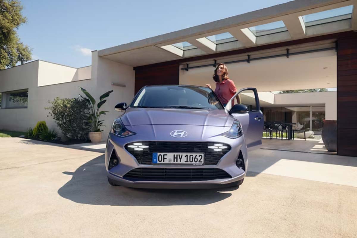 lilafarbener Hyundai i10